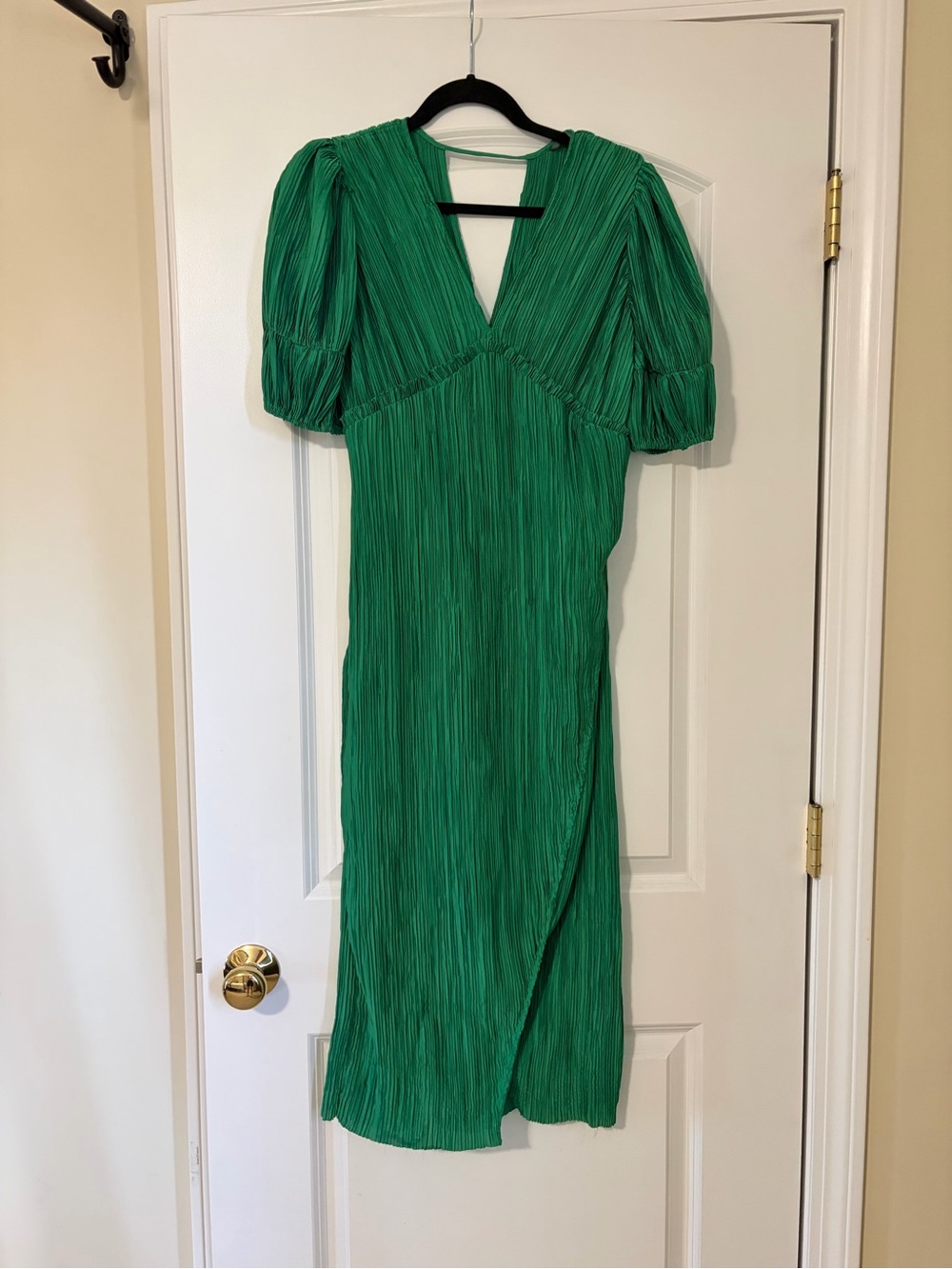 Anthropologie Emerald Green Pleated V-Neck Midi Dress